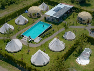 prefab resort cottages with garden